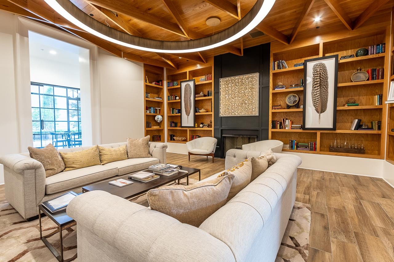 717 RIVERSIDE DR Unit: B2603