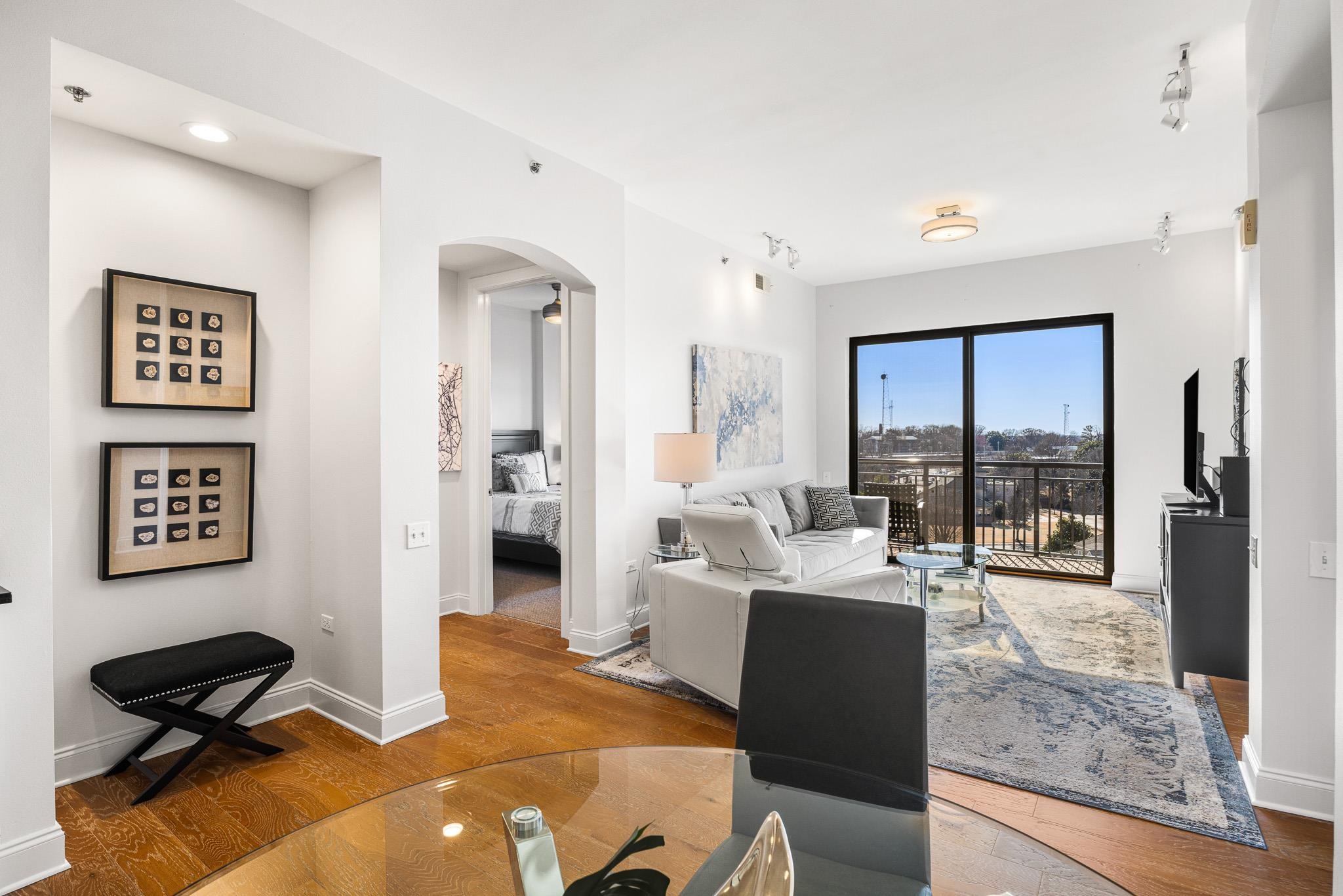 717 RIVERSIDE DR Unit: B2603