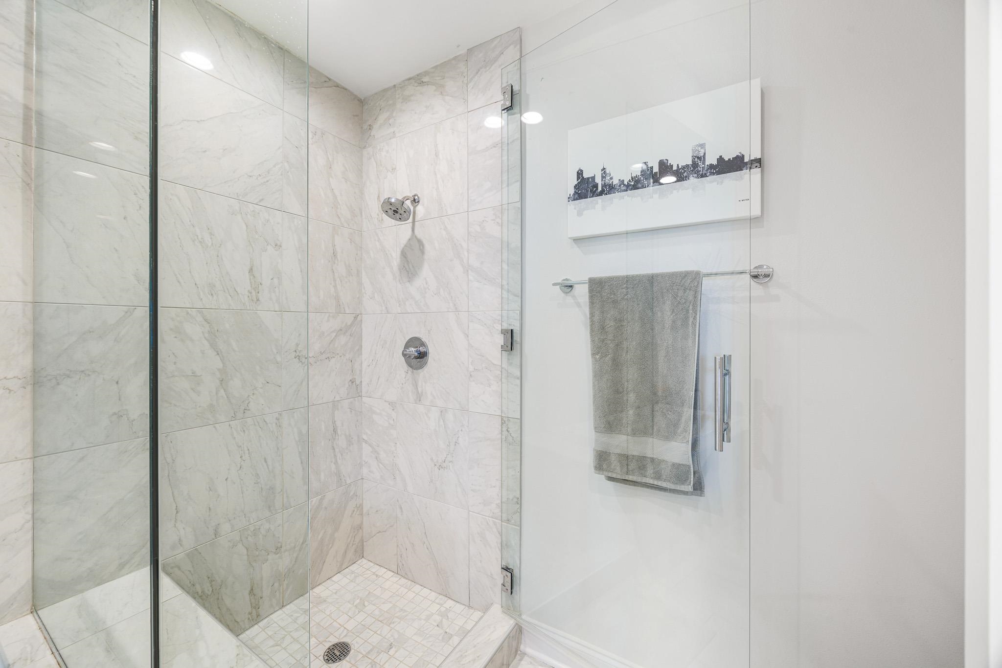 717 RIVERSIDE DR Unit: B2603