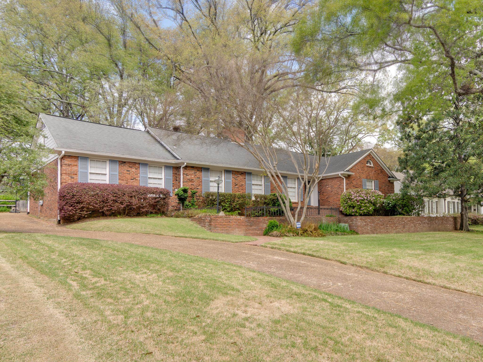 199 S GROVE PARK RD