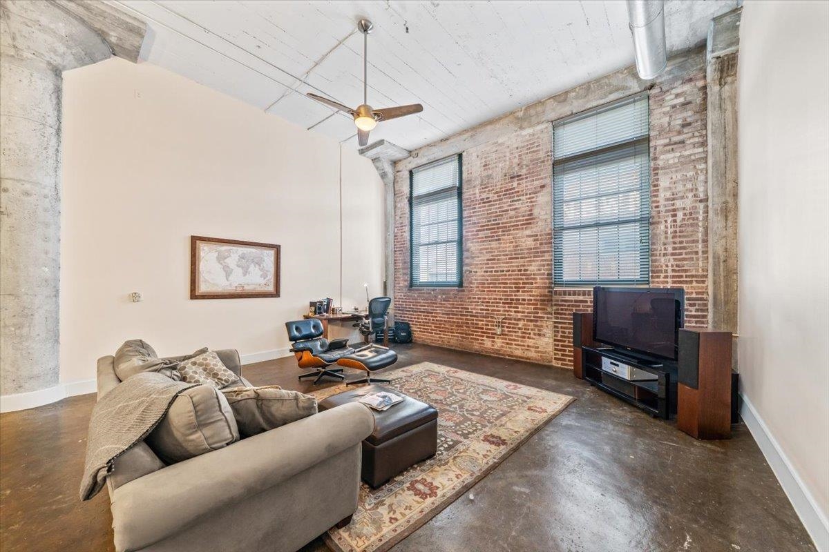 505 TENNESSEE ST Unit: 309