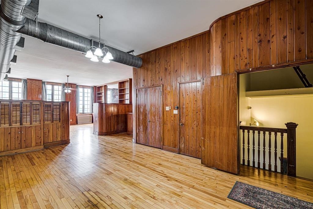 339 MADISON AVE