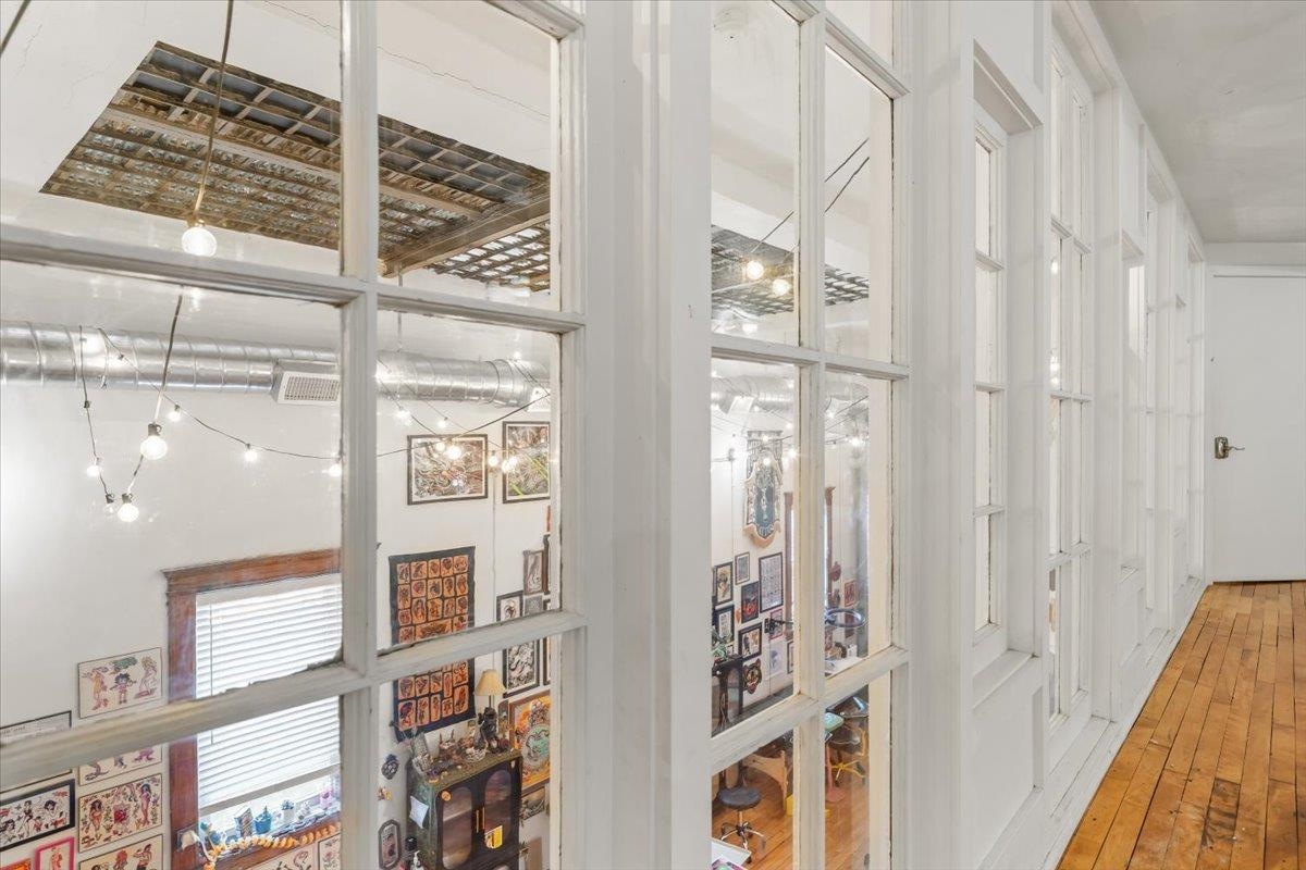 339 MADISON AVE