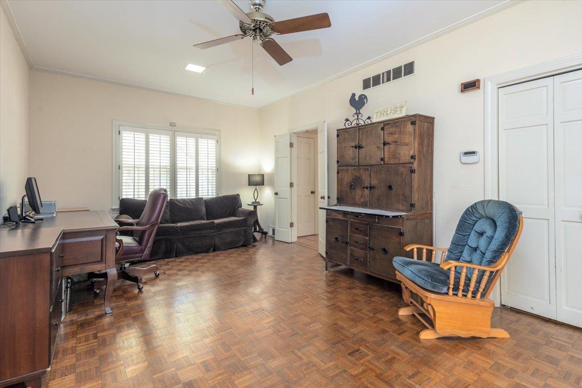 6357 SHADOWOOD LN