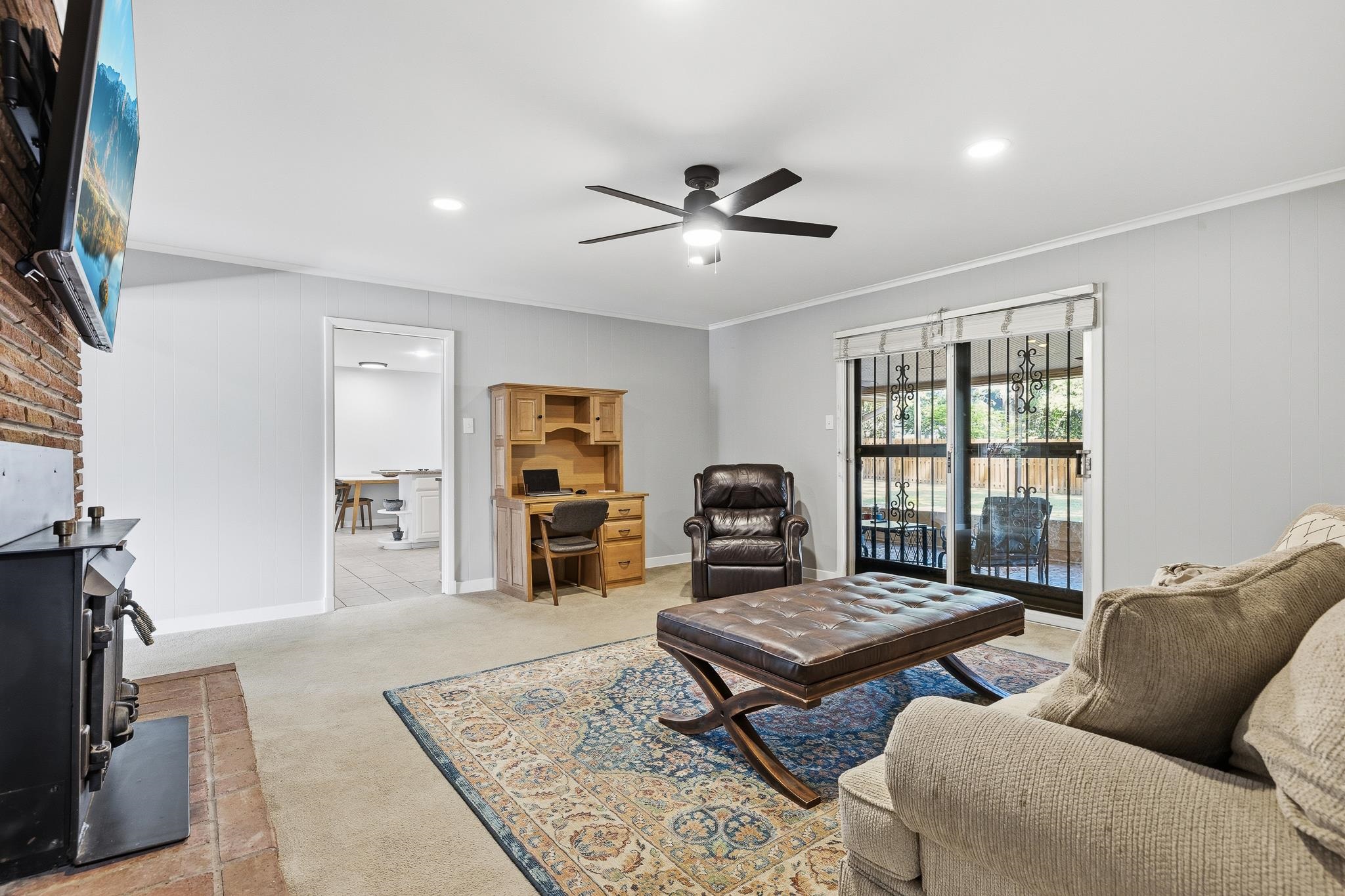 1247 W YORKSHIRE CV W