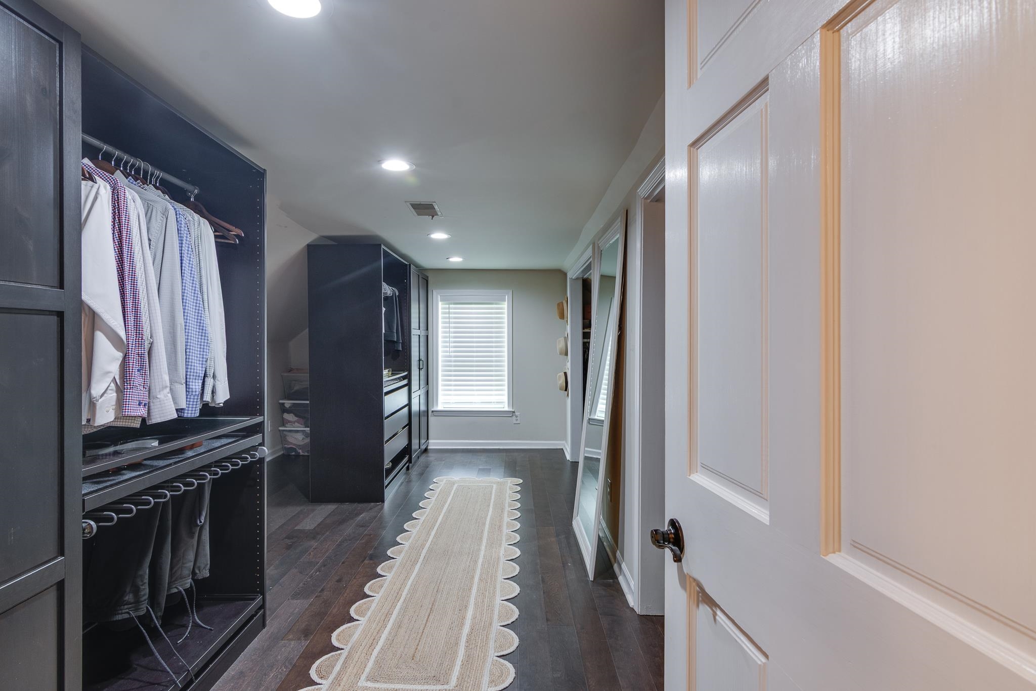 1913 GRENVILLE DR