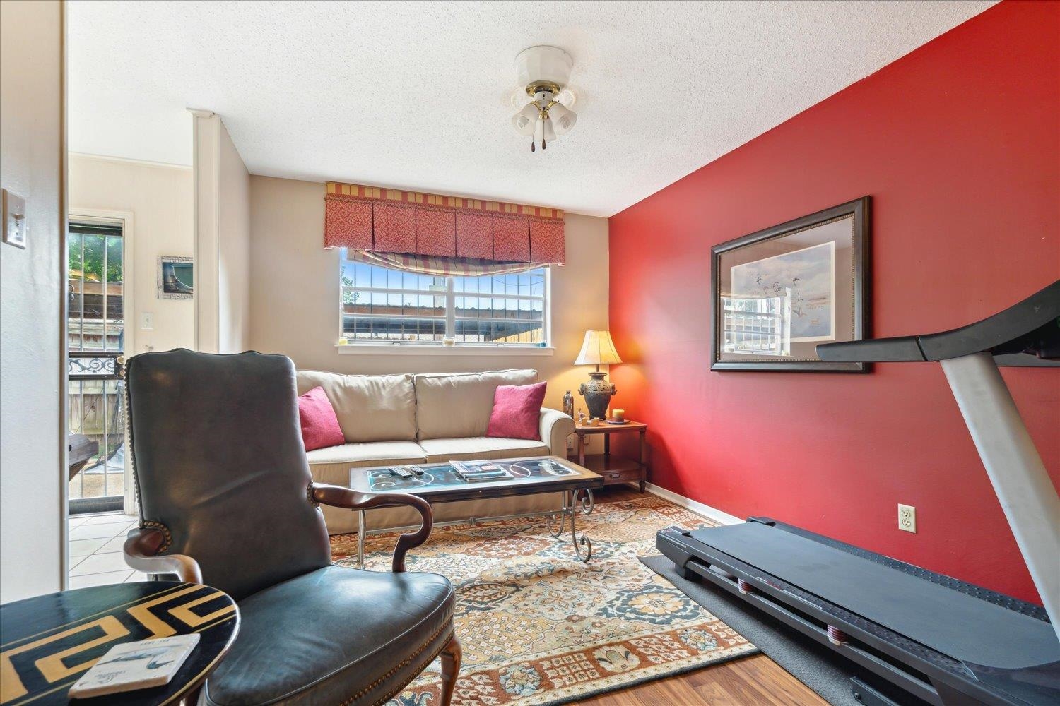 435 N HIGHLAND ST Unit: 2