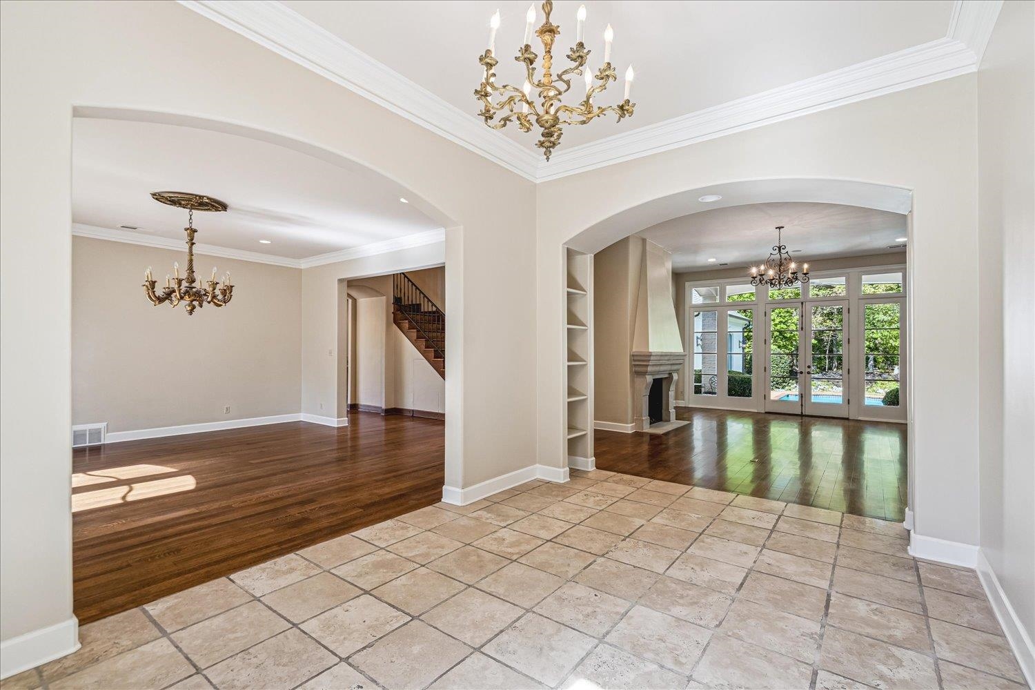 287 CLOISTER GREEN LN