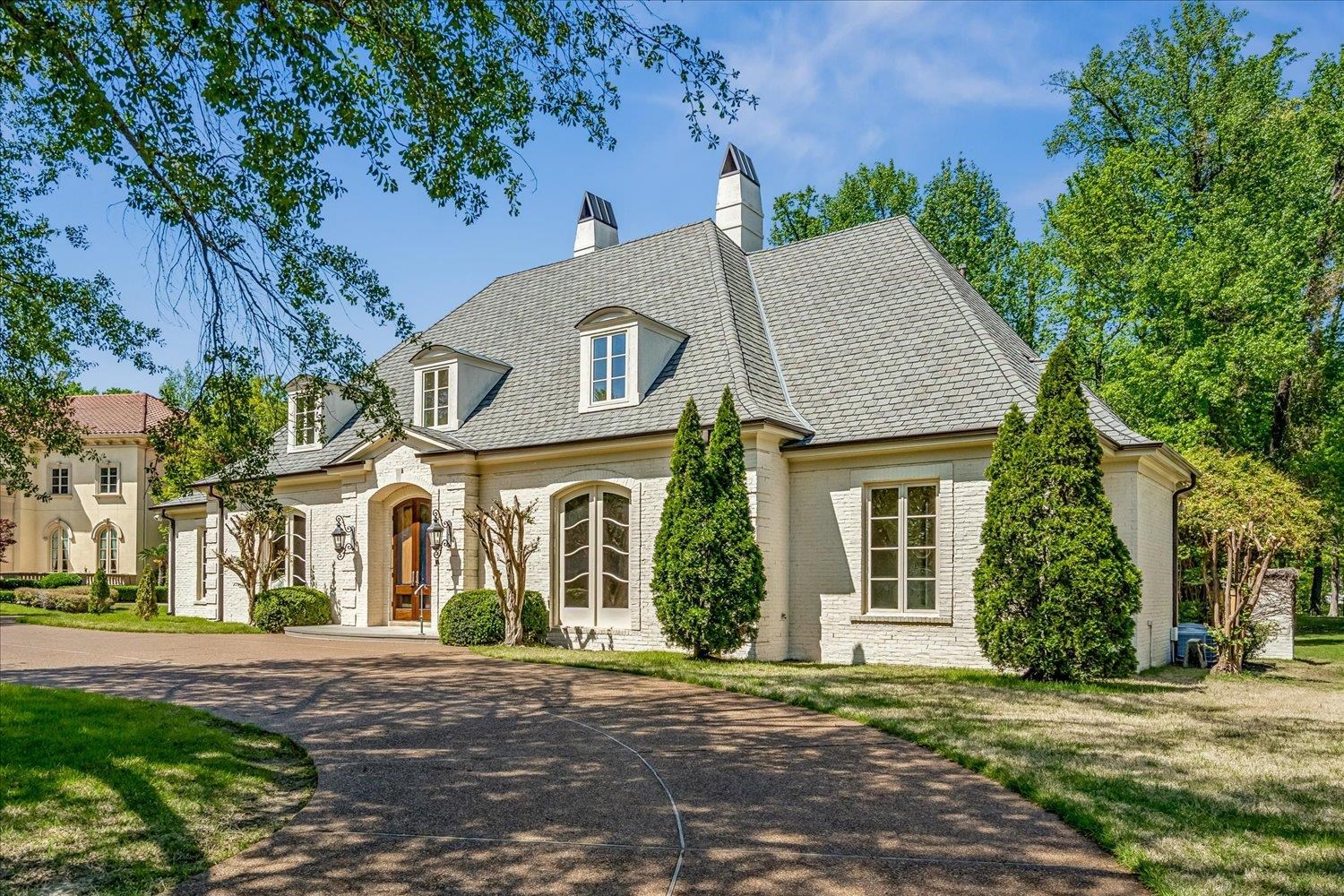 287 CLOISTER GREEN LN
