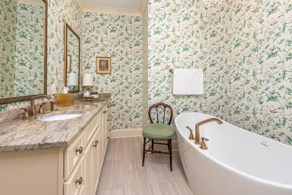 1407 CLUB GARDENS PL