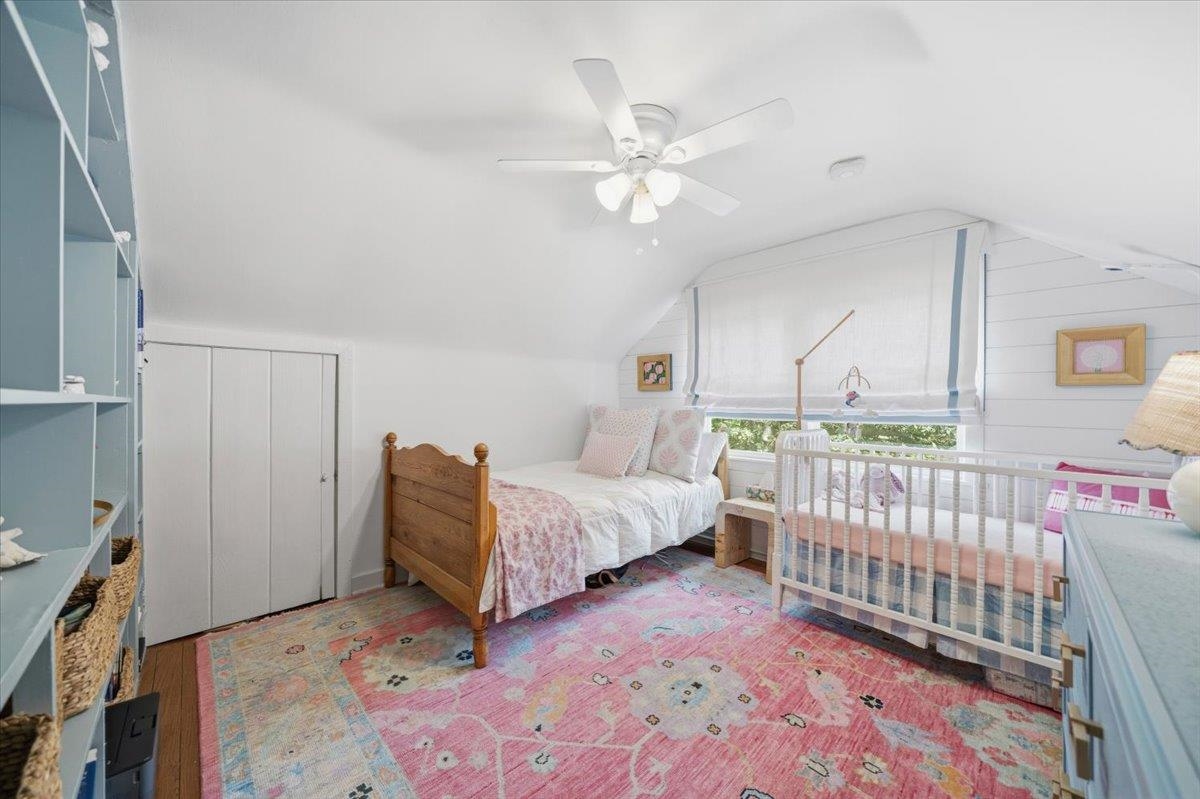 160 PICARDY PL