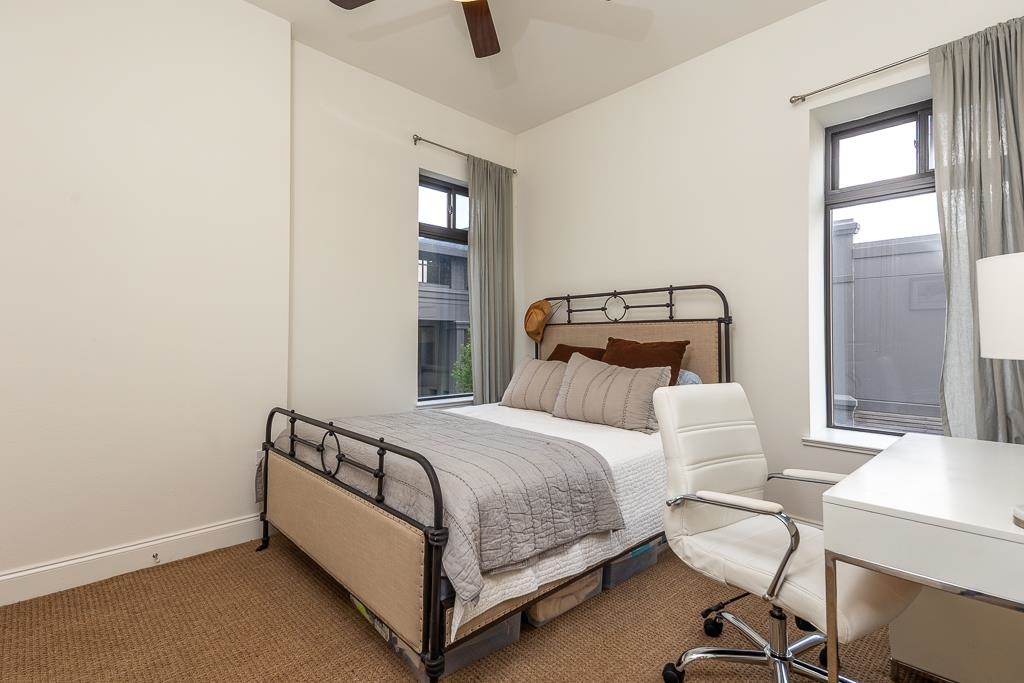 717 RIVERSIDE DR Unit: 201