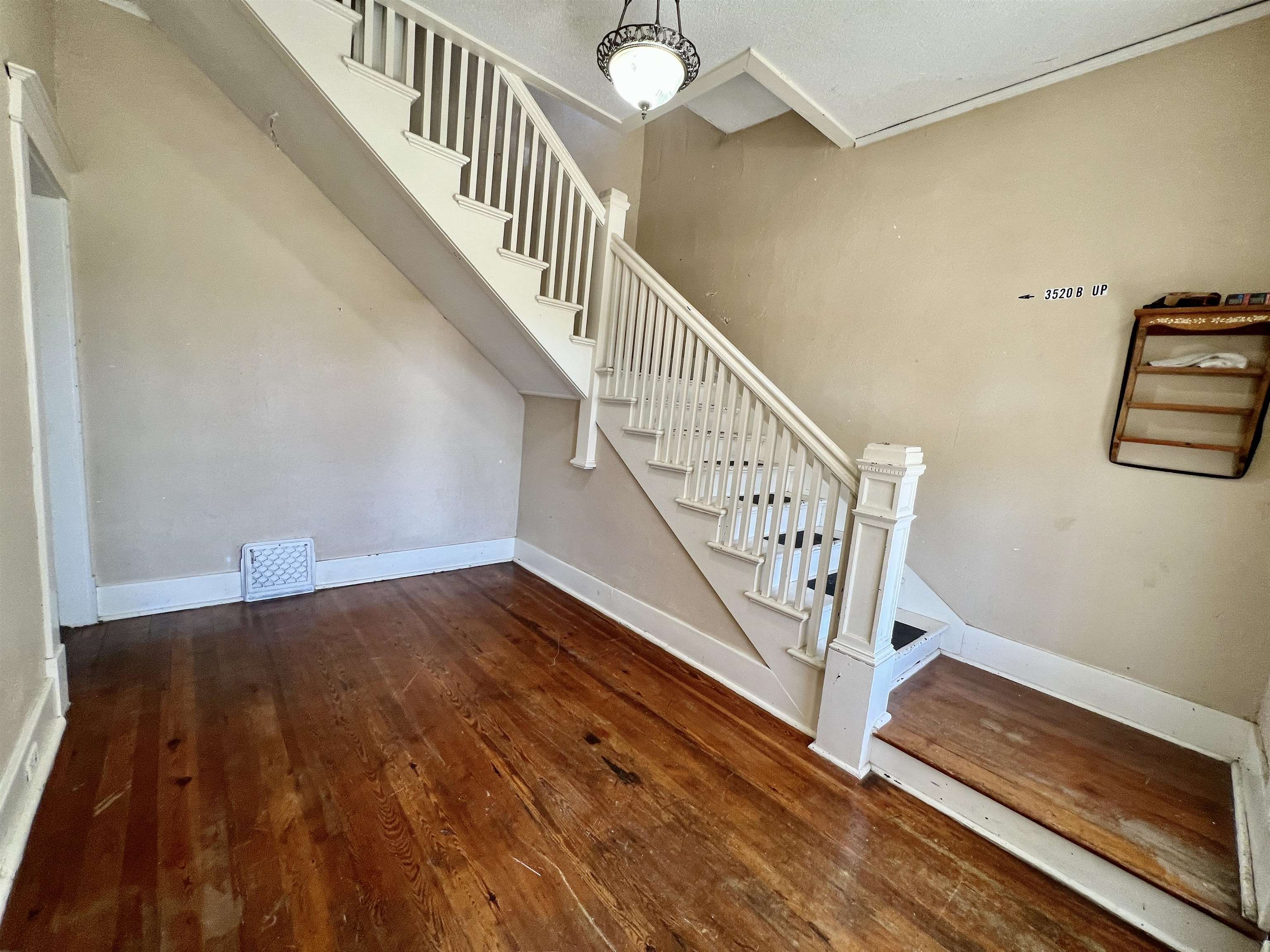 3520 FAXON AVE