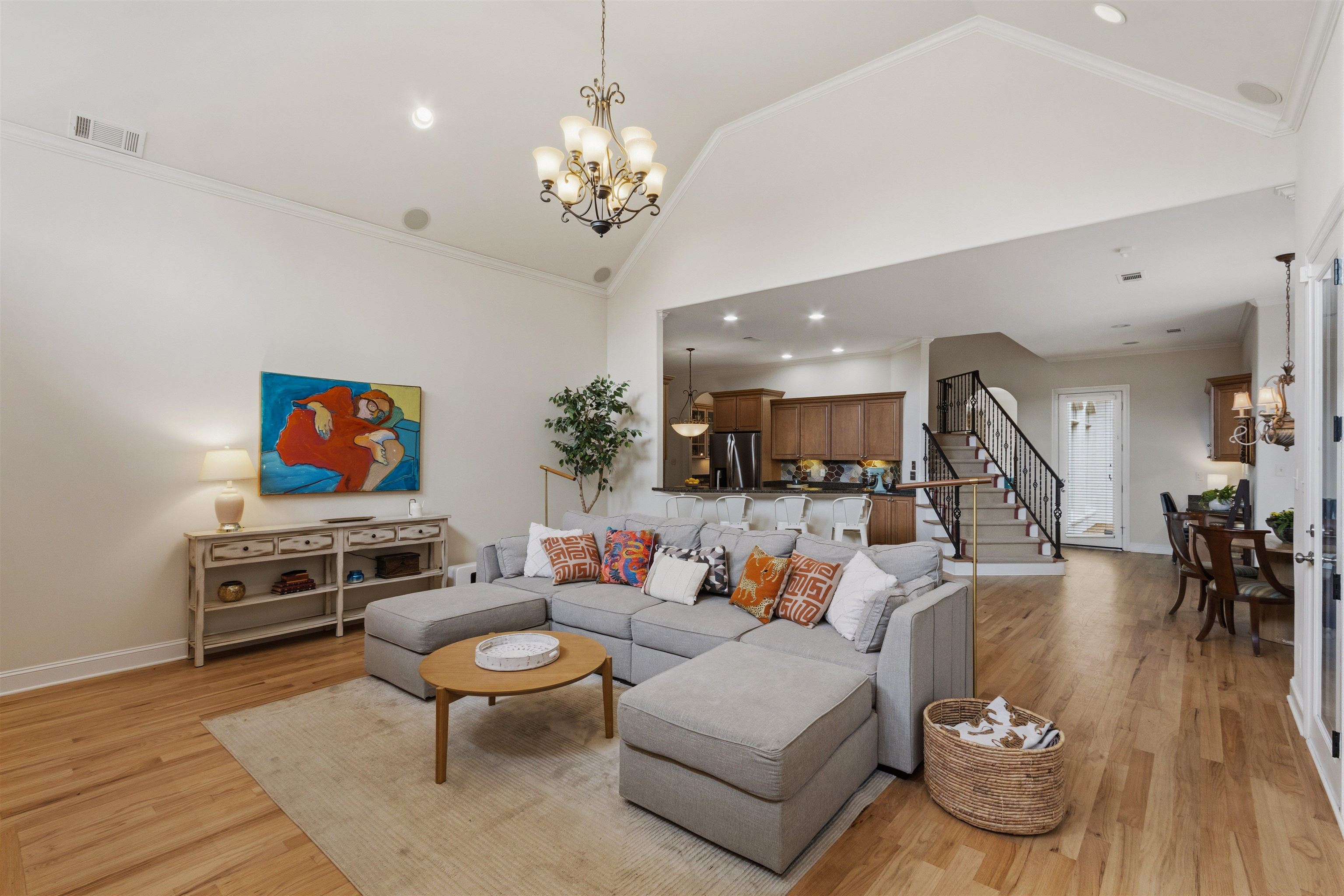 1881 RIVERDALE RD