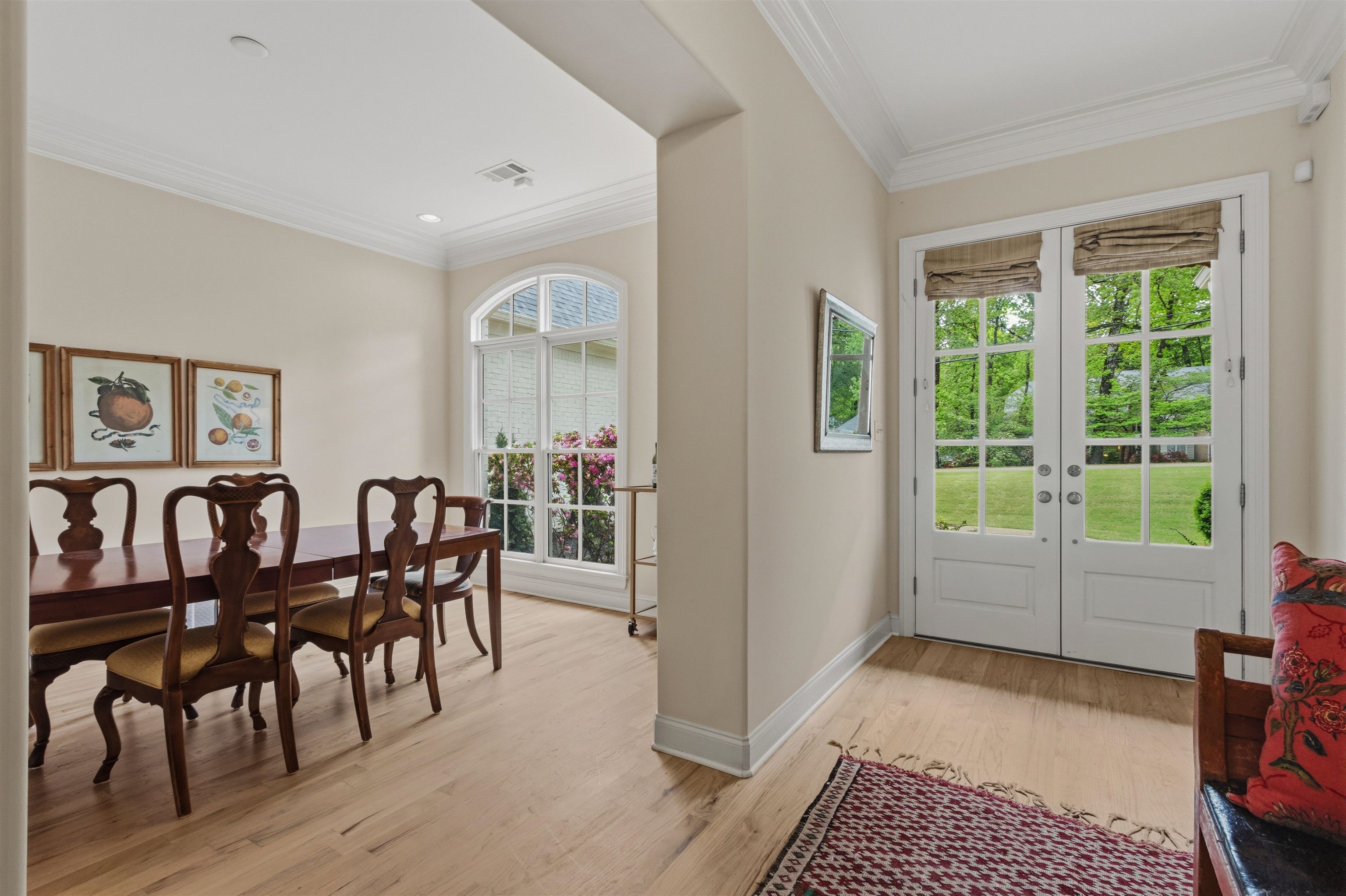 1881 RIVERDALE RD