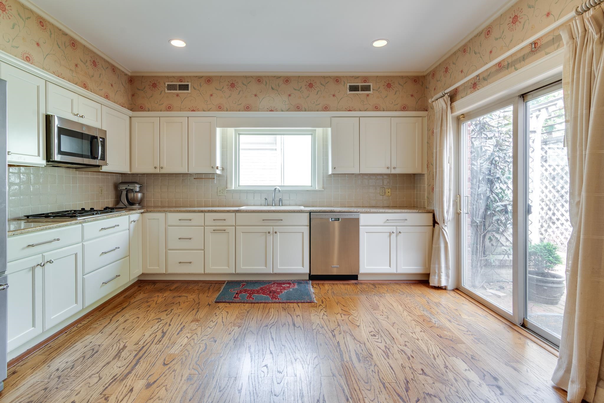 4032 DUMAINE WAY Unit: 74