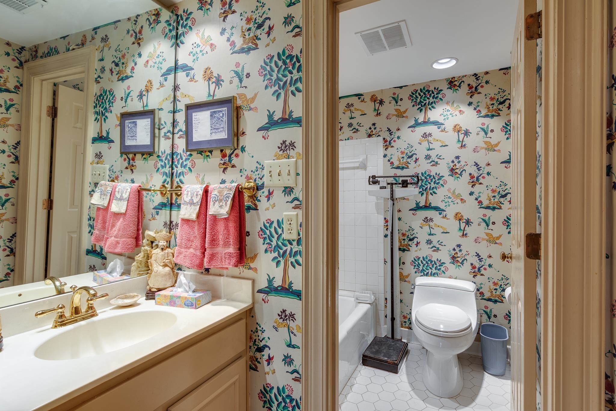 4032 DUMAINE WAY Unit: 74