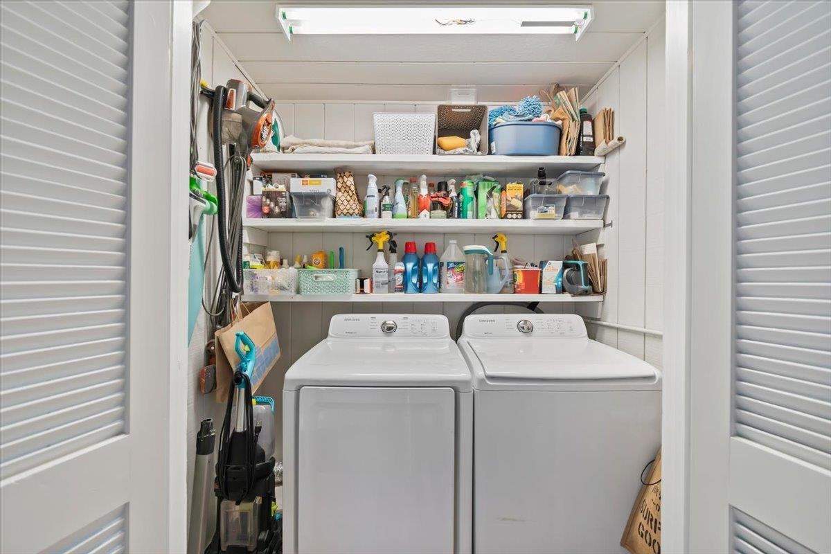 69 N WHITE STATION RD