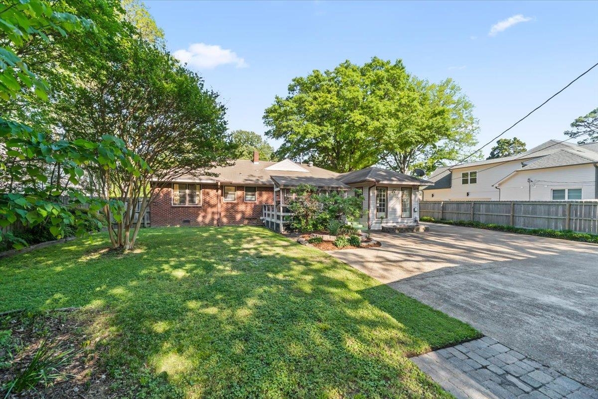 69 N WHITE STATION RD