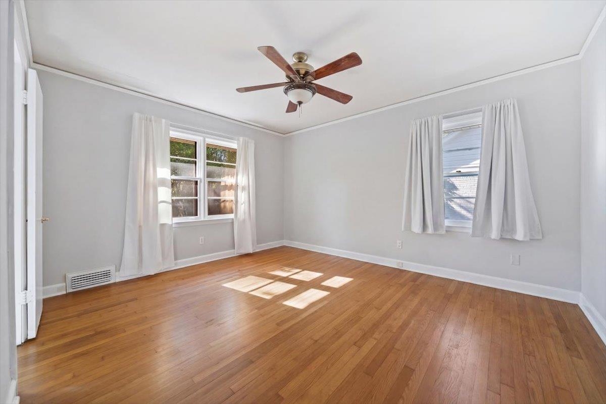 69 N WHITE STATION RD