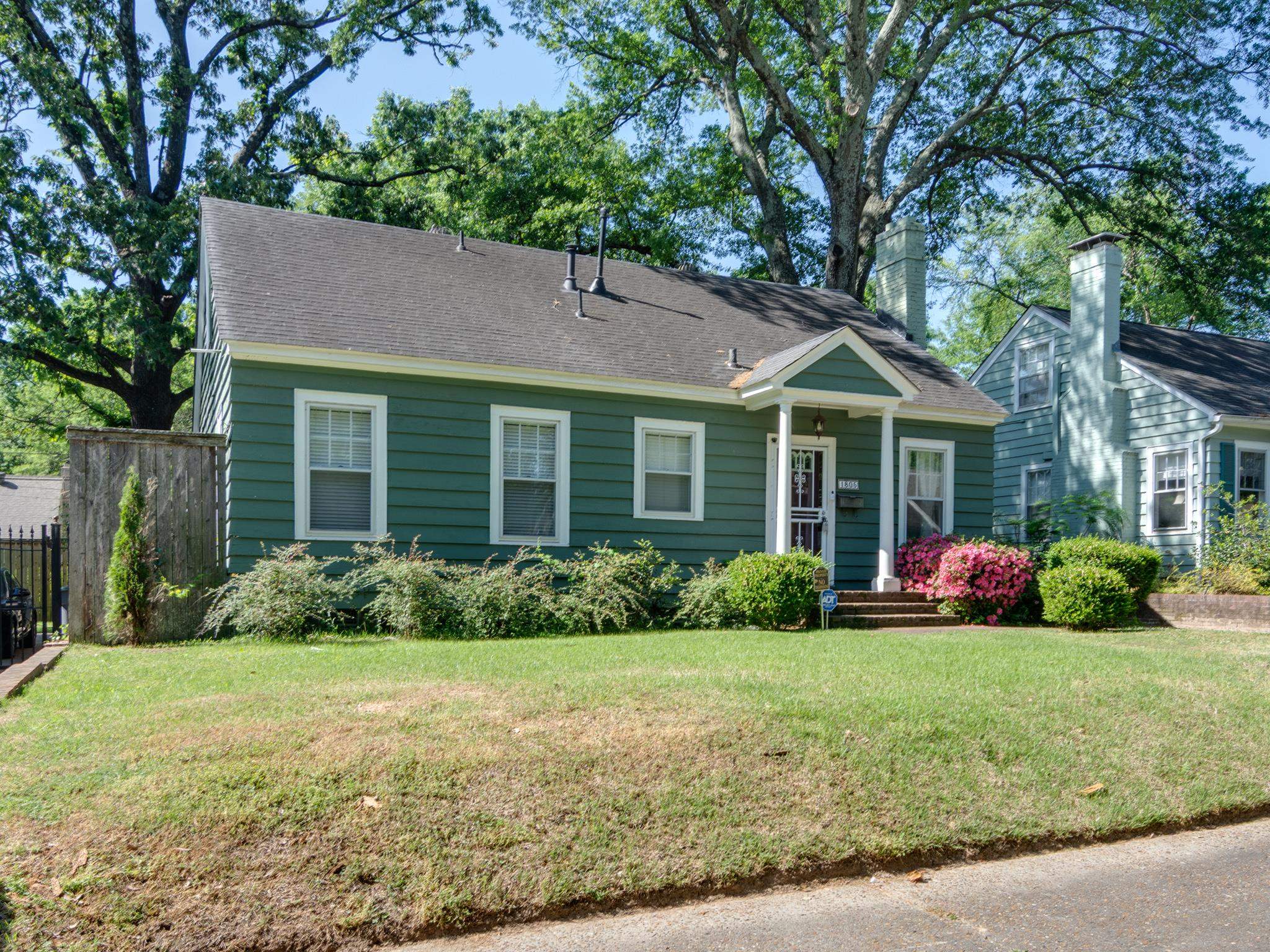 1805 MIGNON AVE