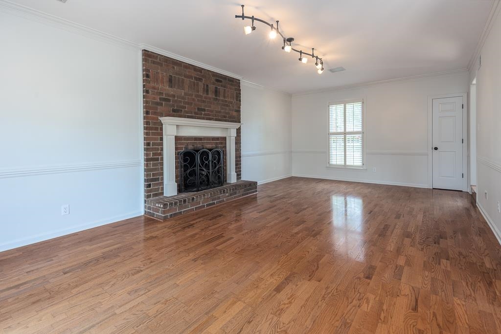 3638 OTTER CREEK CV
