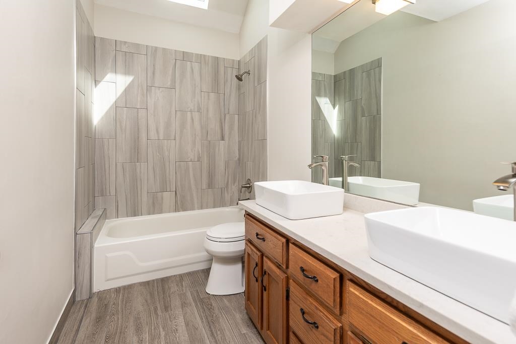 3638 OTTER CREEK CV