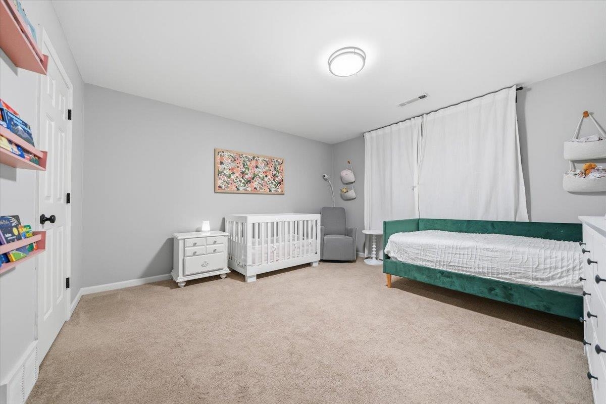 2137 WOODSIDE DR
