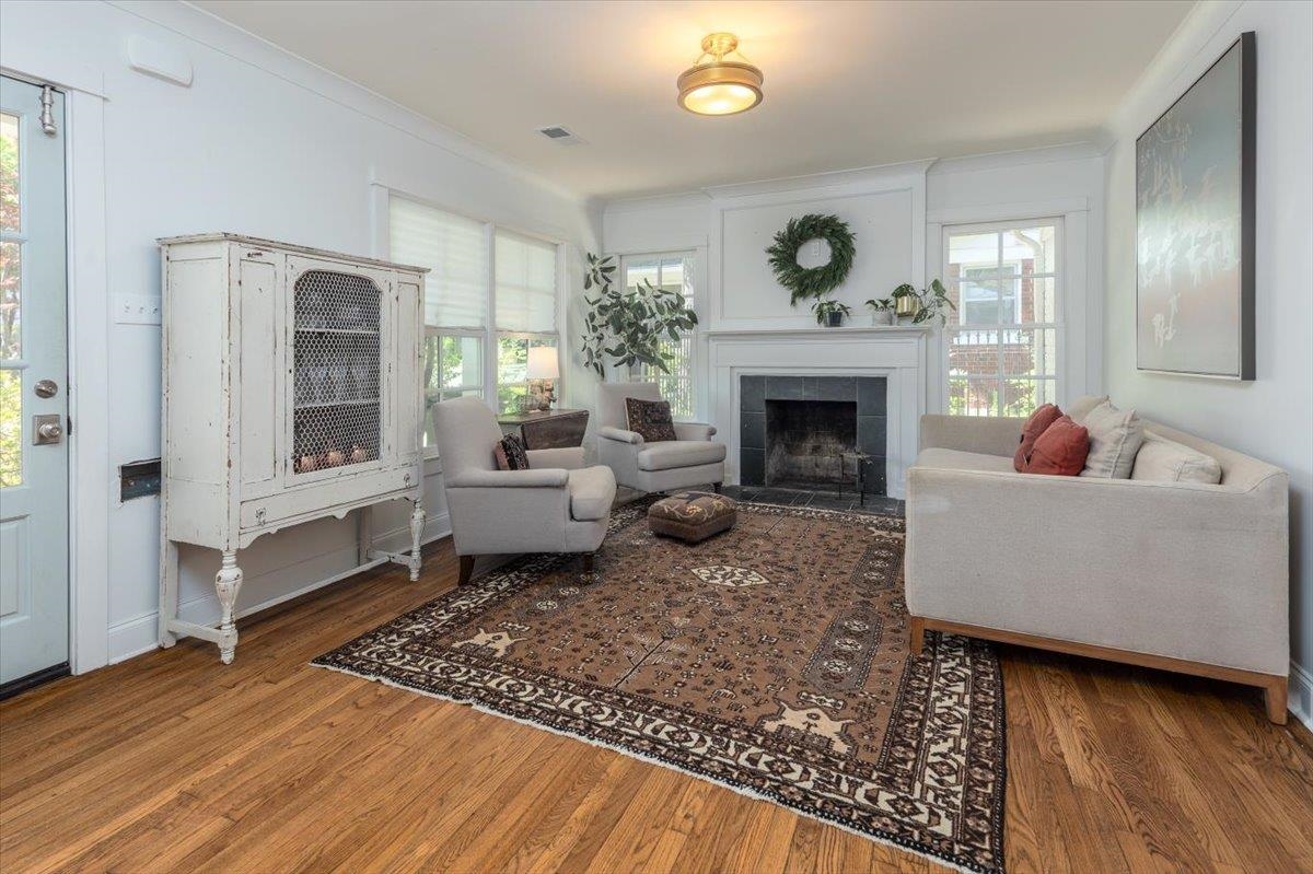 444 ALEXANDER ST