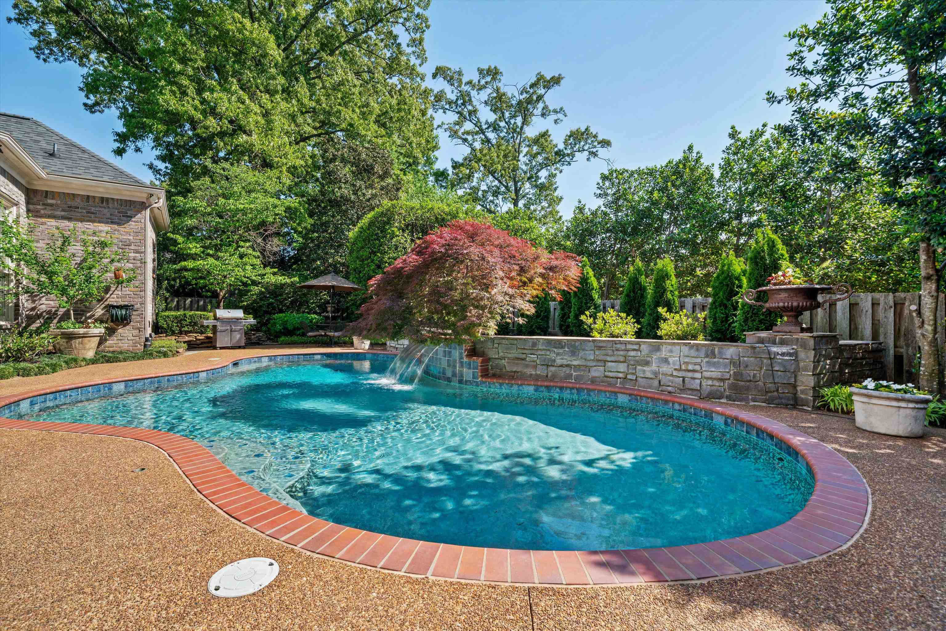 3333 BEDFORD LN