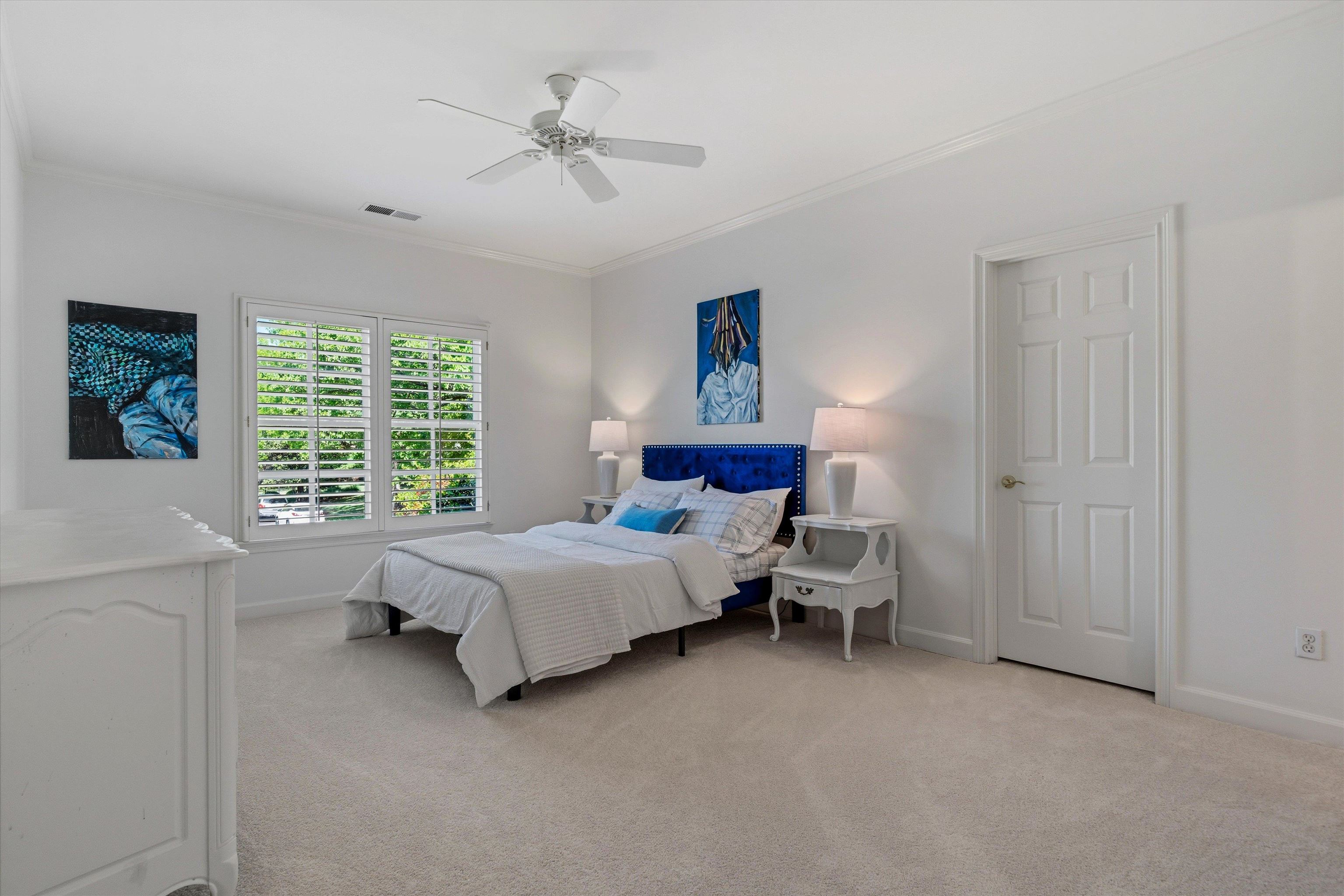 3333 BEDFORD LN