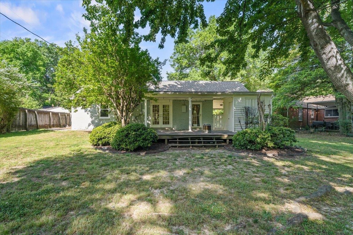 464 SHARON DR