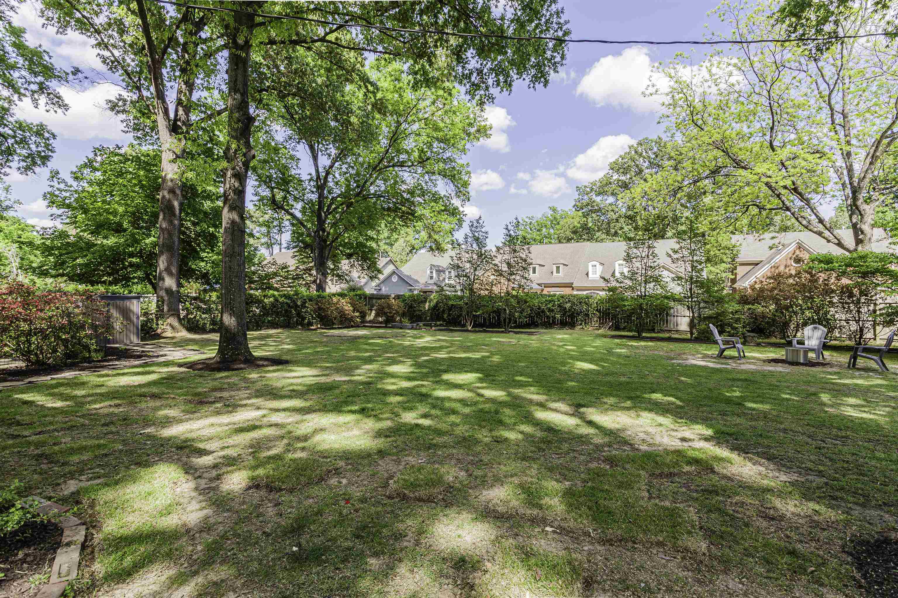 480 COLONIAL RD