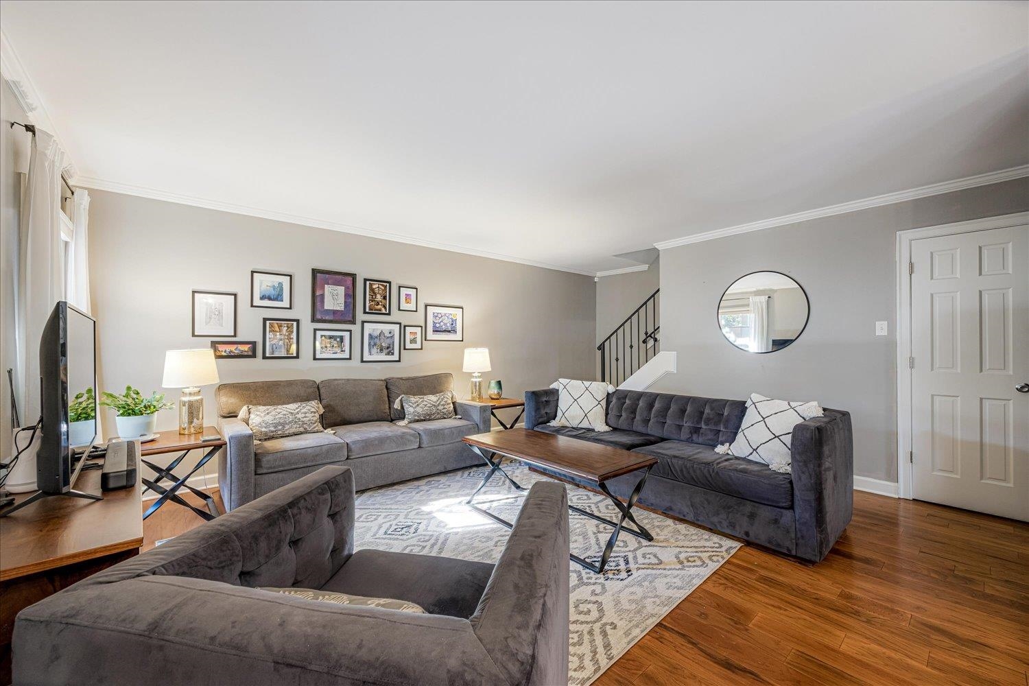 699 HOTCHKISS LN Unit: D