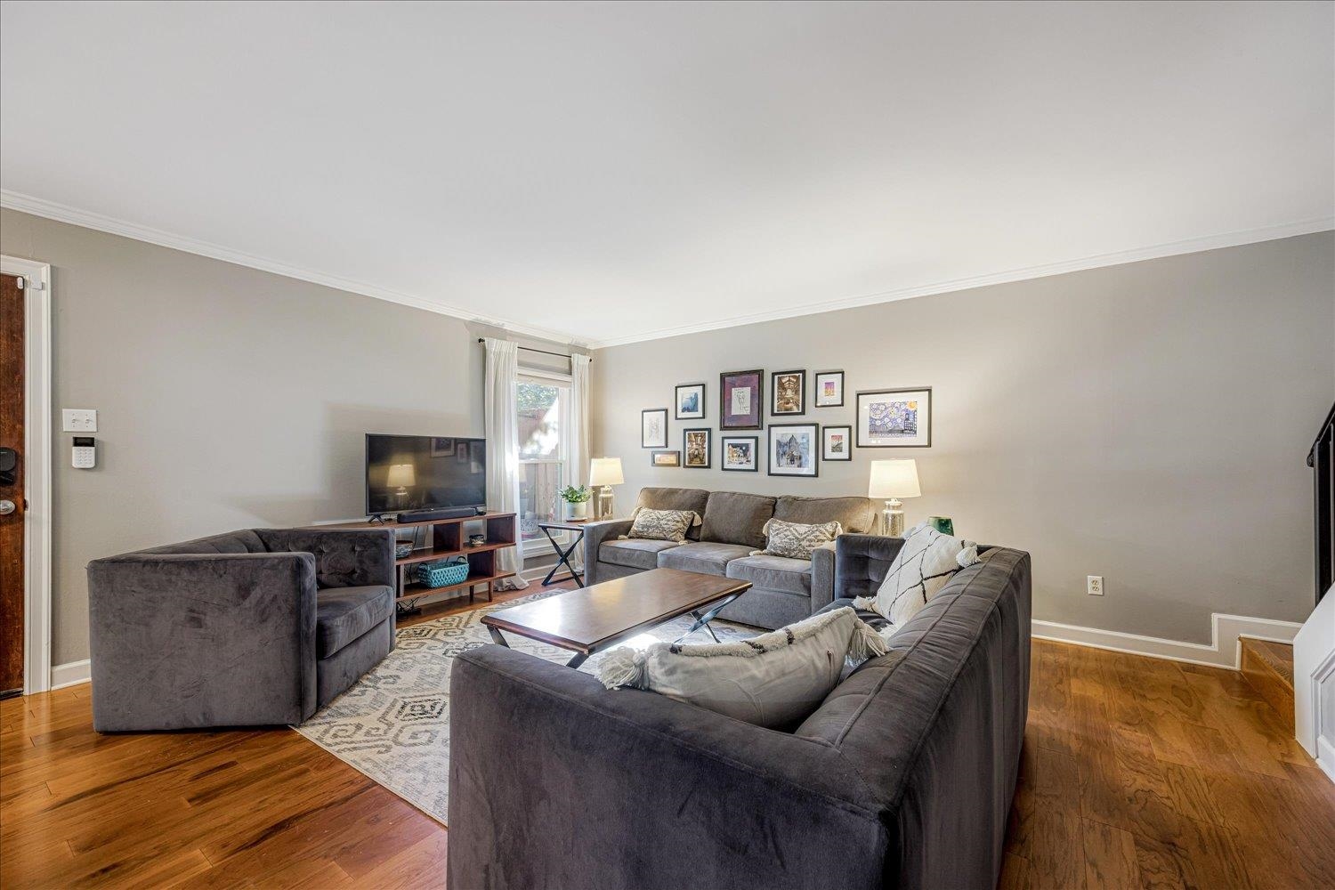 699 HOTCHKISS LN Unit: D
