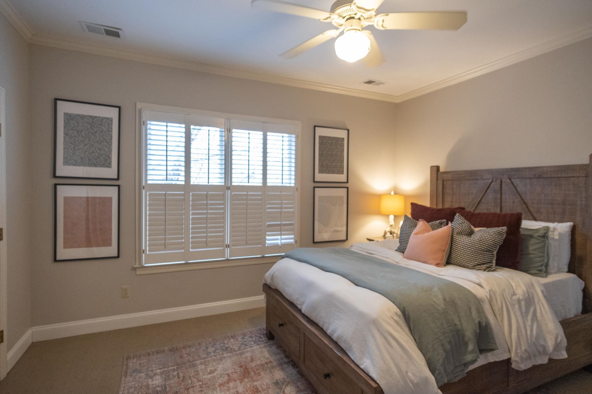 525 RIENZI DR