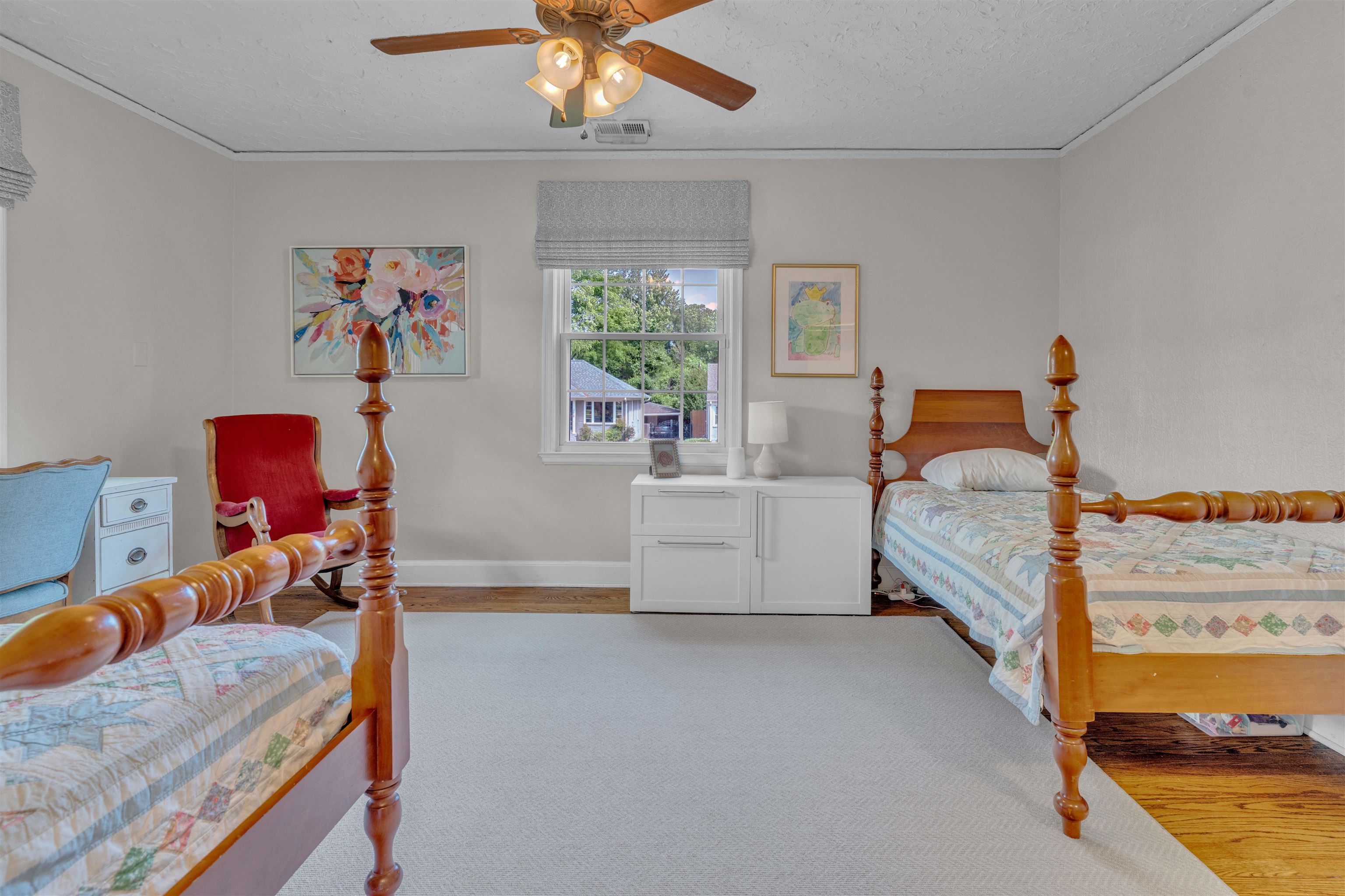 3621 AURORA CIR