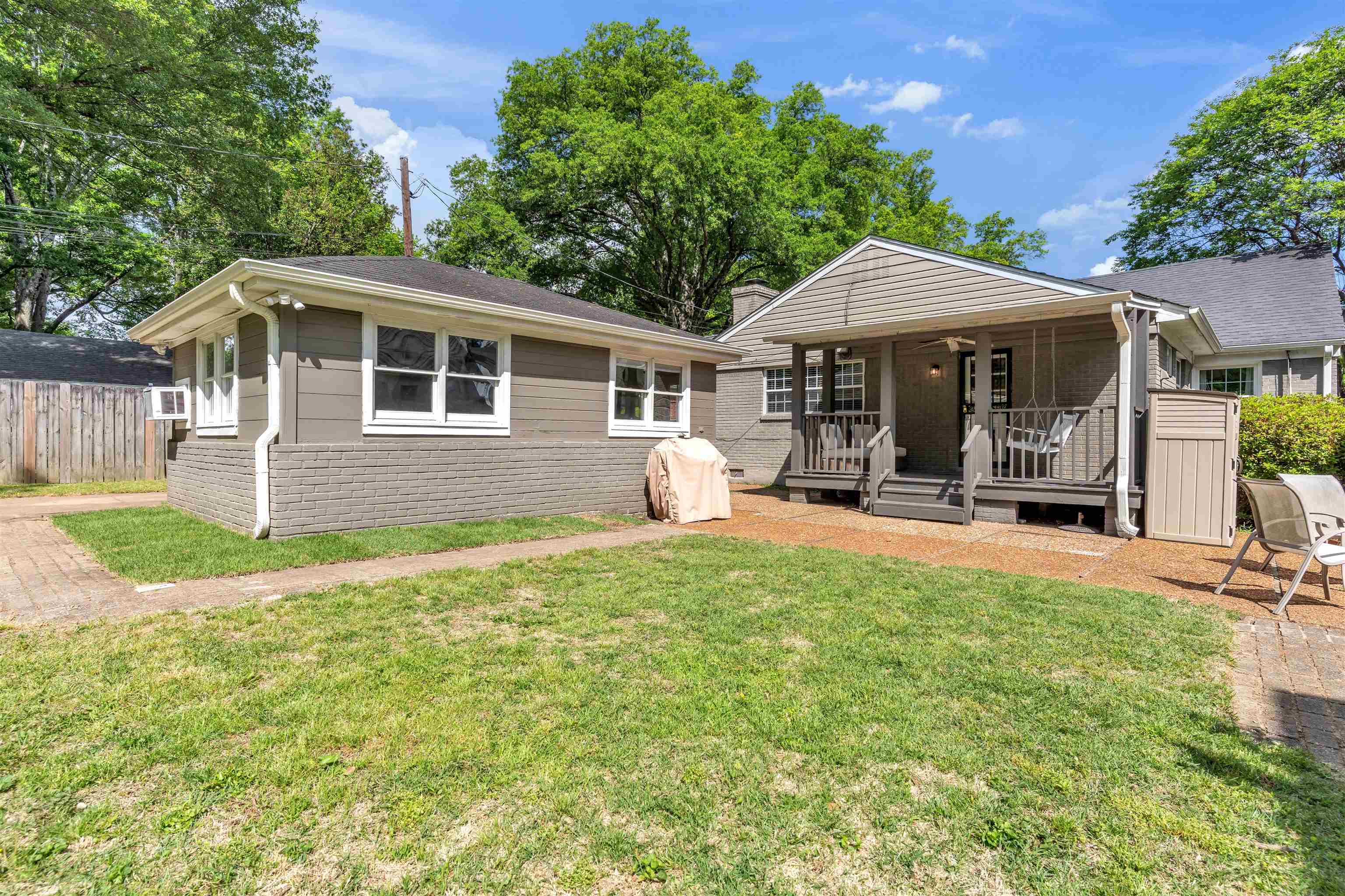 3621 AURORA CIR