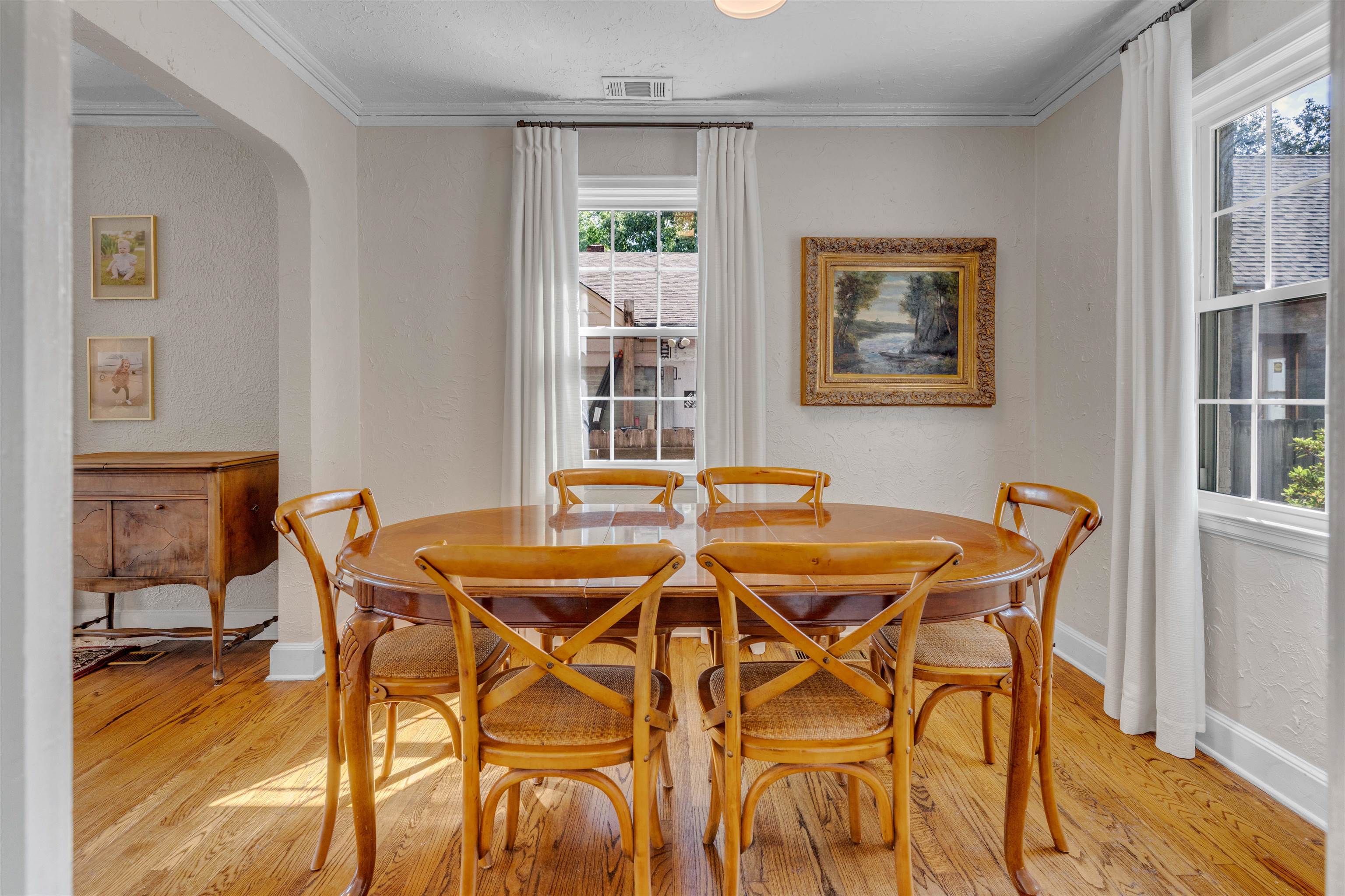 3621 AURORA CIR
