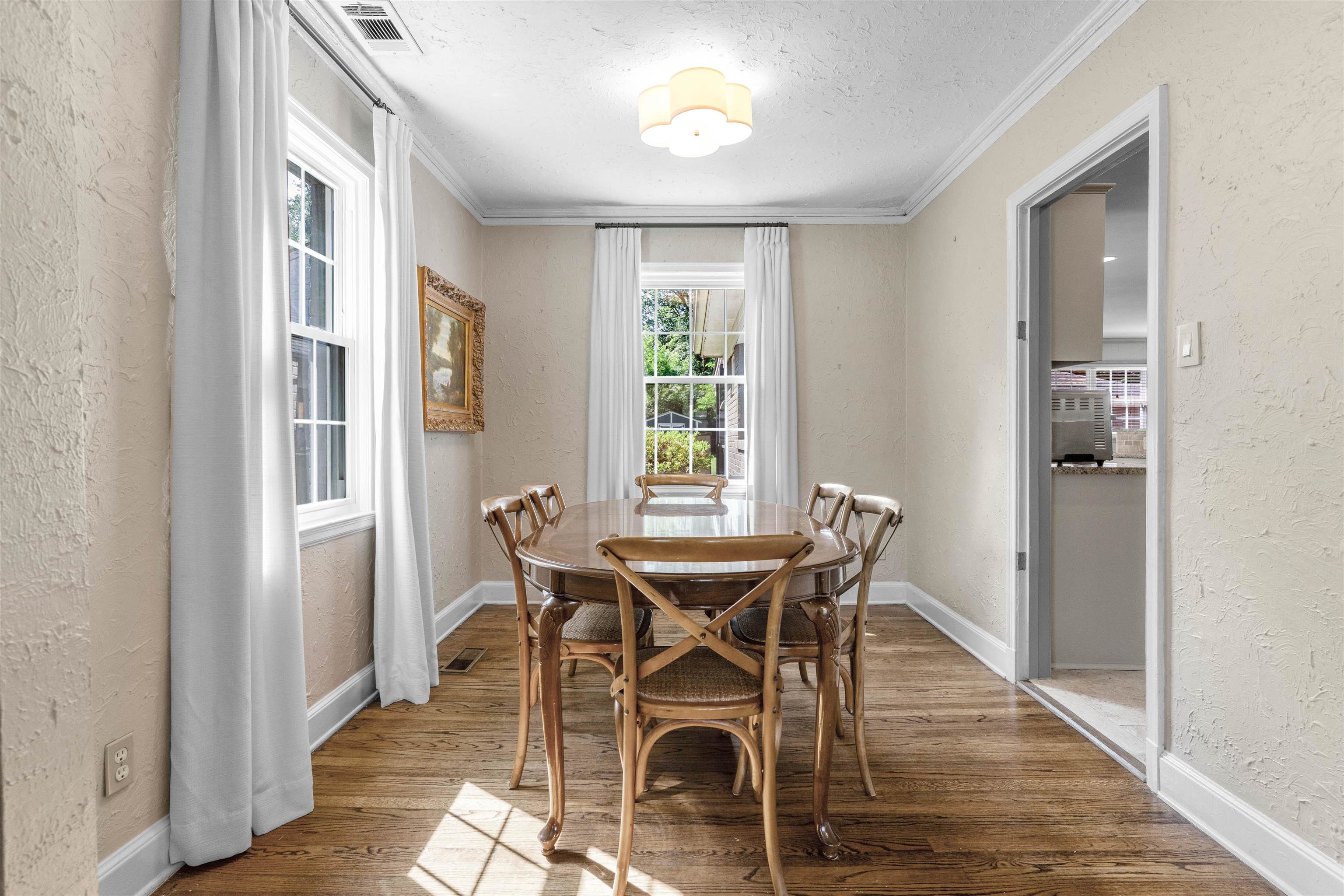 3621 AURORA CIR