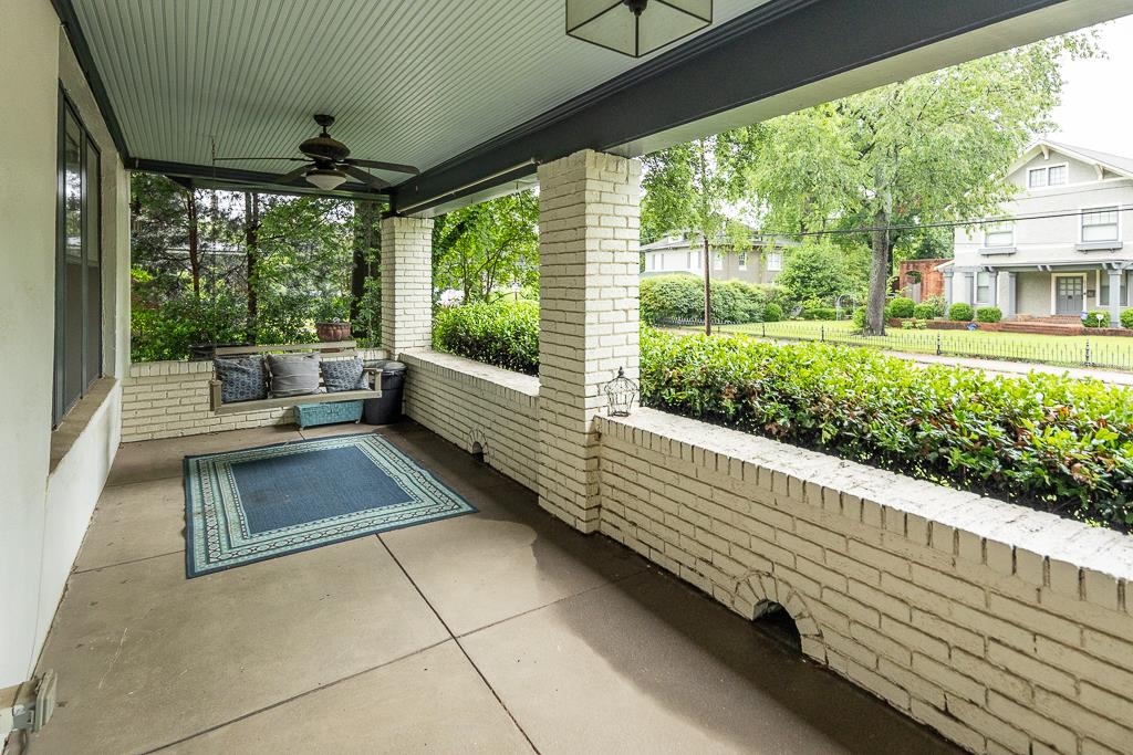 573 S MCLEAN BLVD