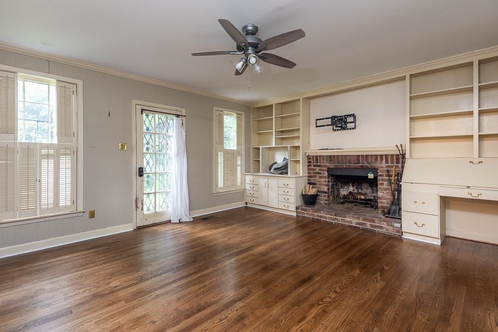 573 S MCLEAN BLVD