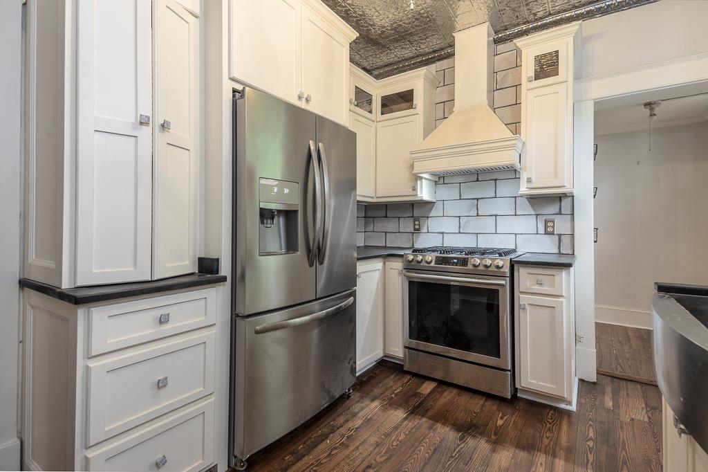 573 S MCLEAN BLVD