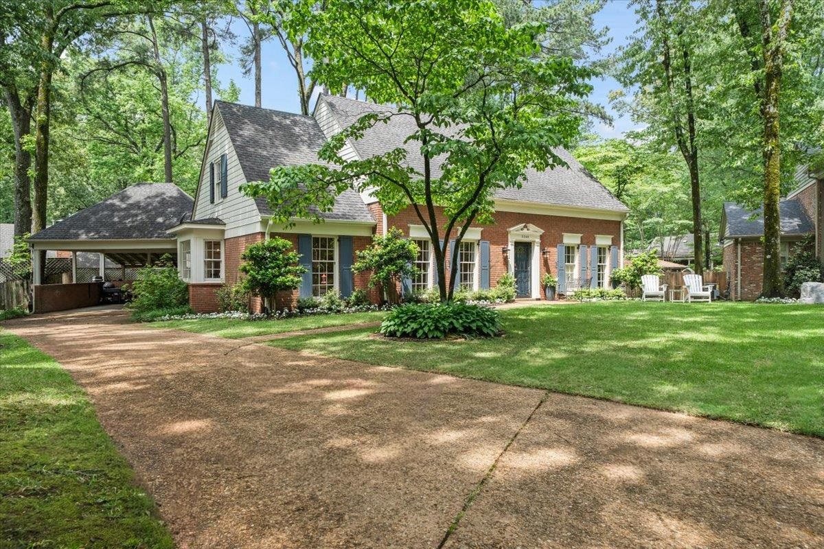 2345 KIRBY WOODS CV