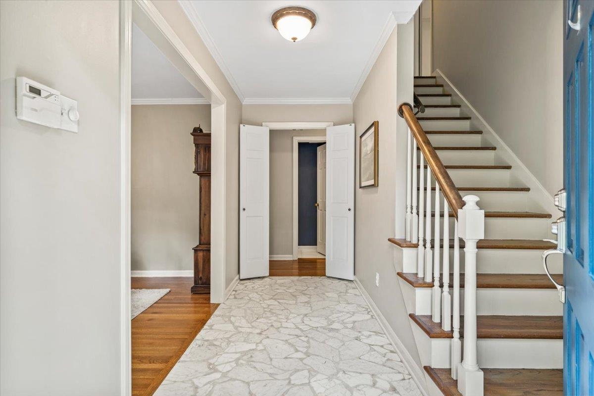 2345 KIRBY WOODS CV