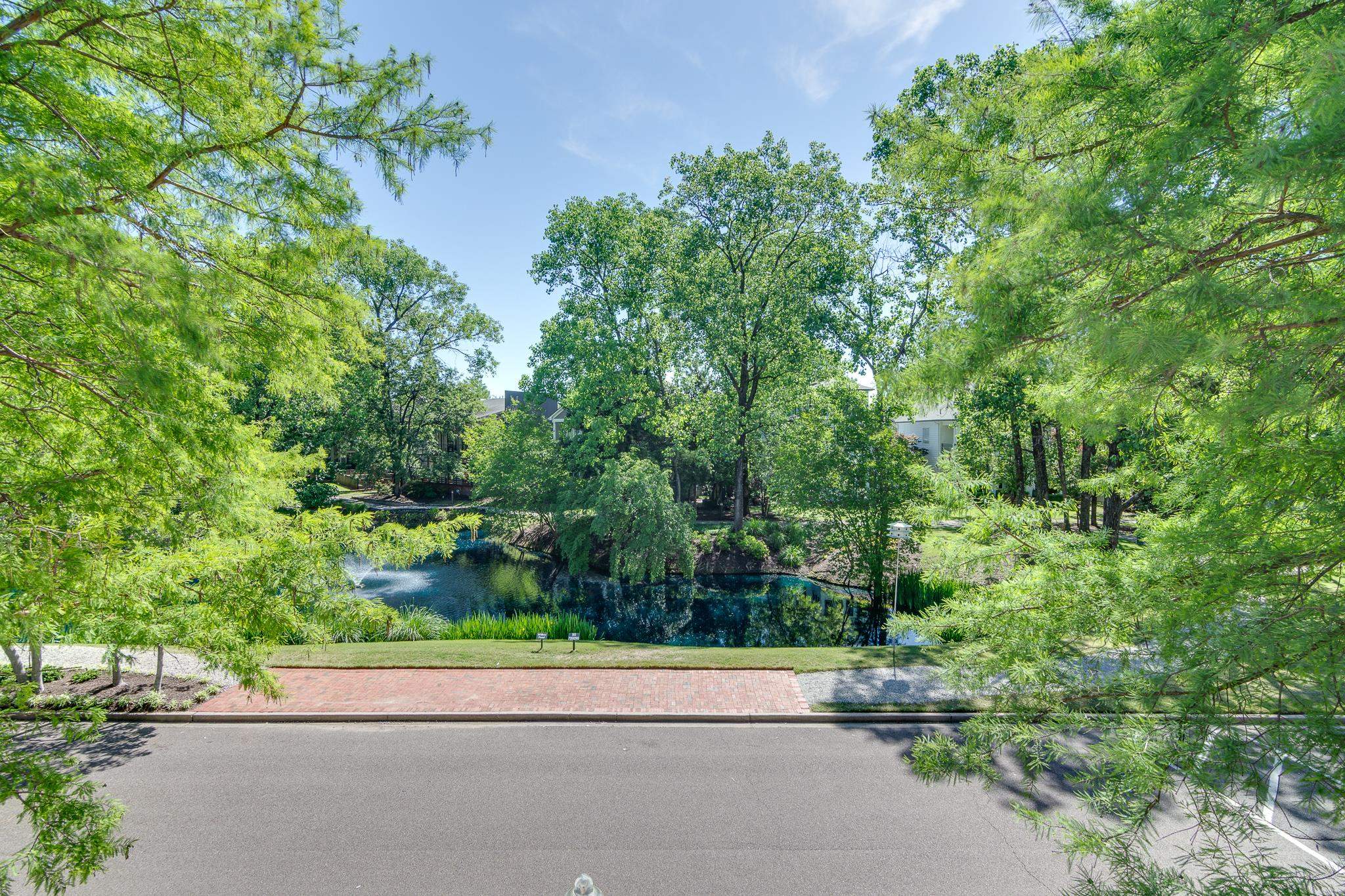 871 HARBOR BEND RD