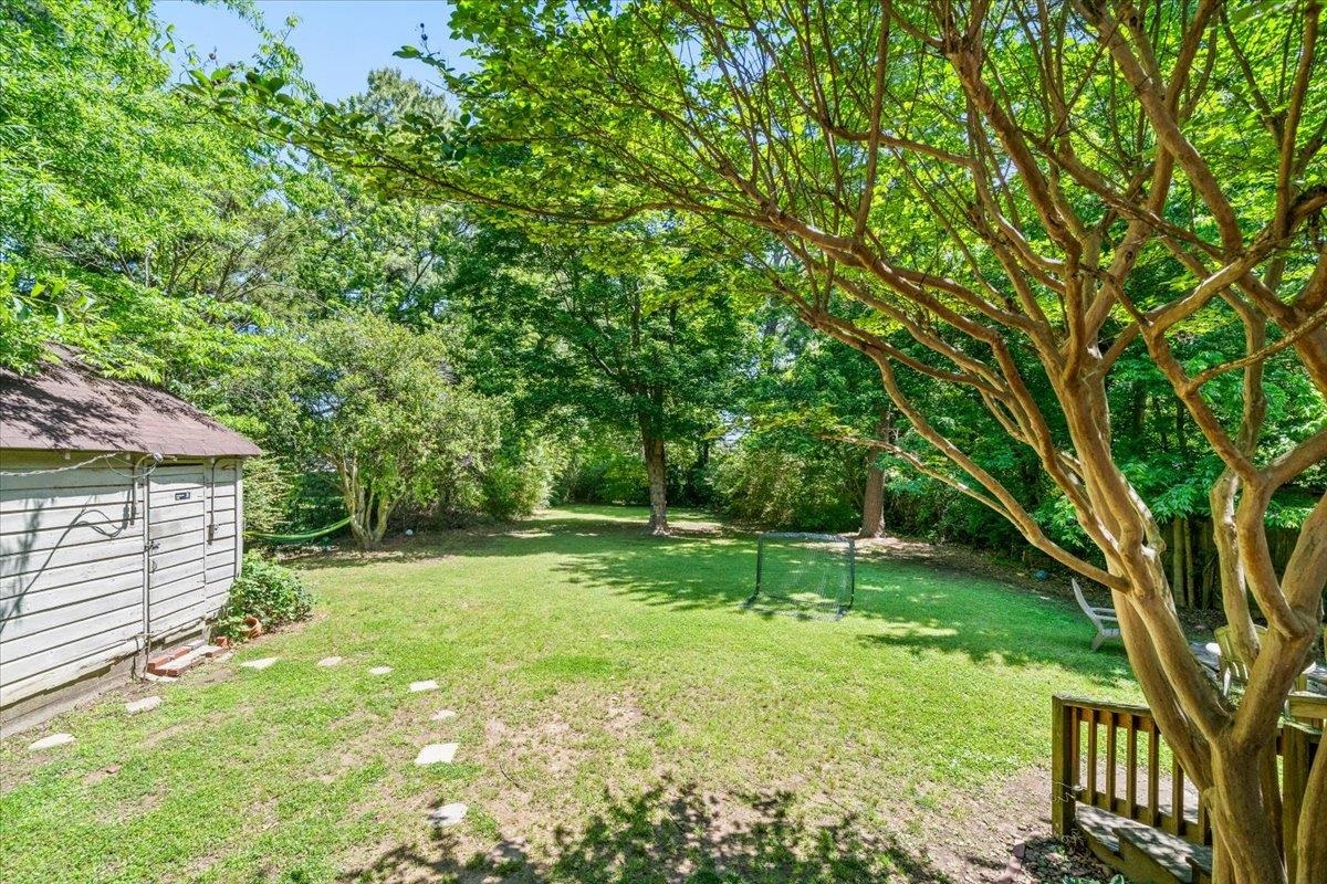 48 N ALICIA DR