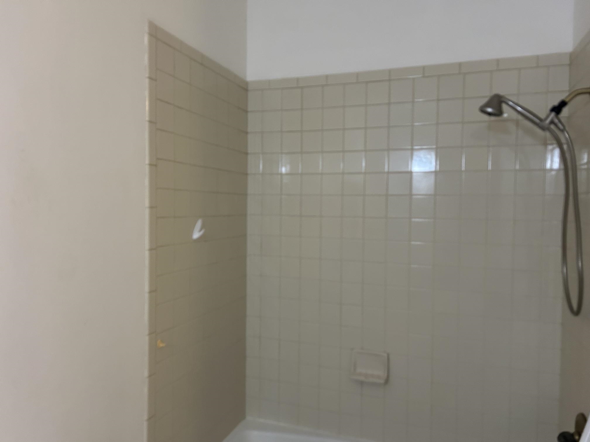 1089 N SANGA RD