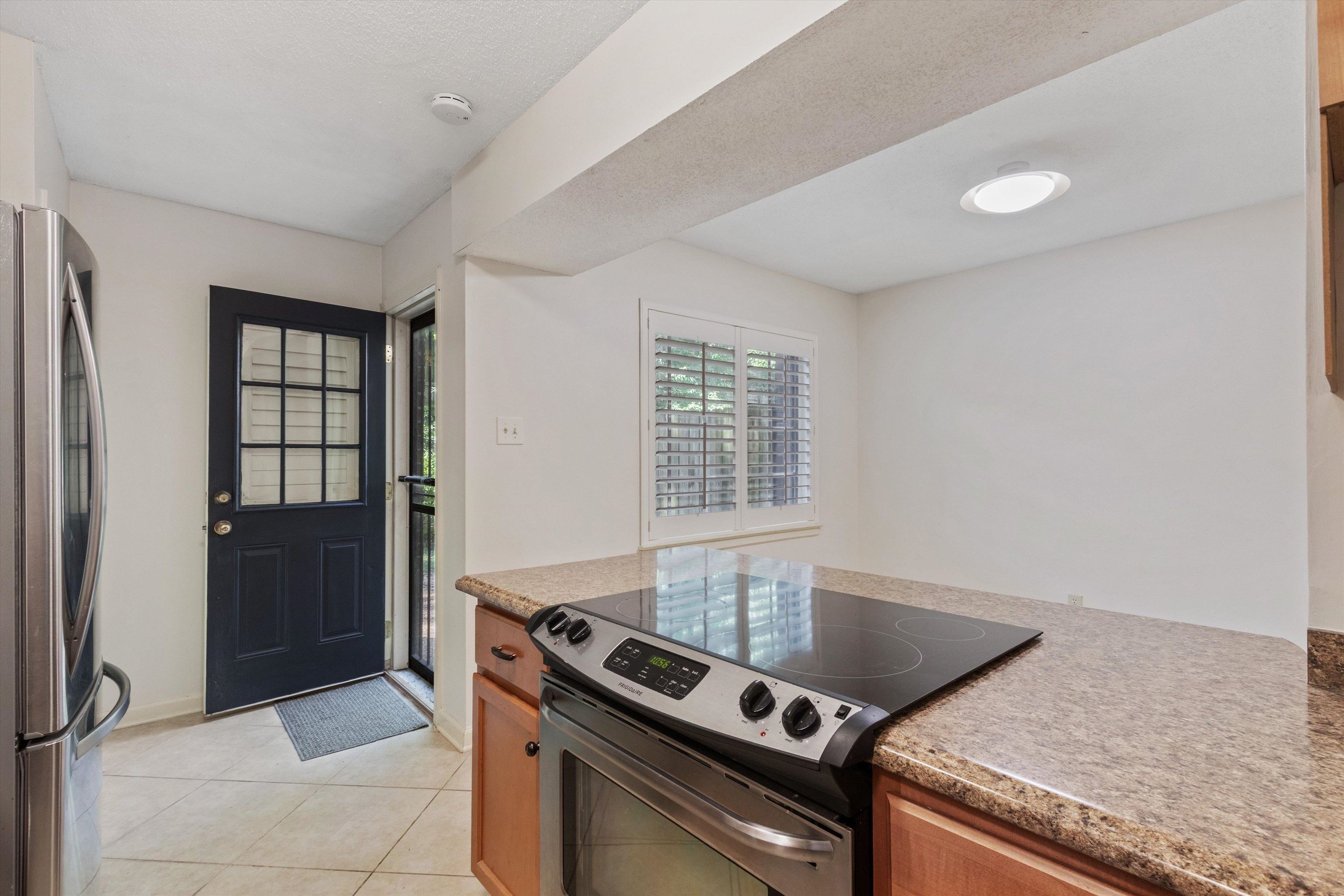 532 PEABODY AVE Unit: 532