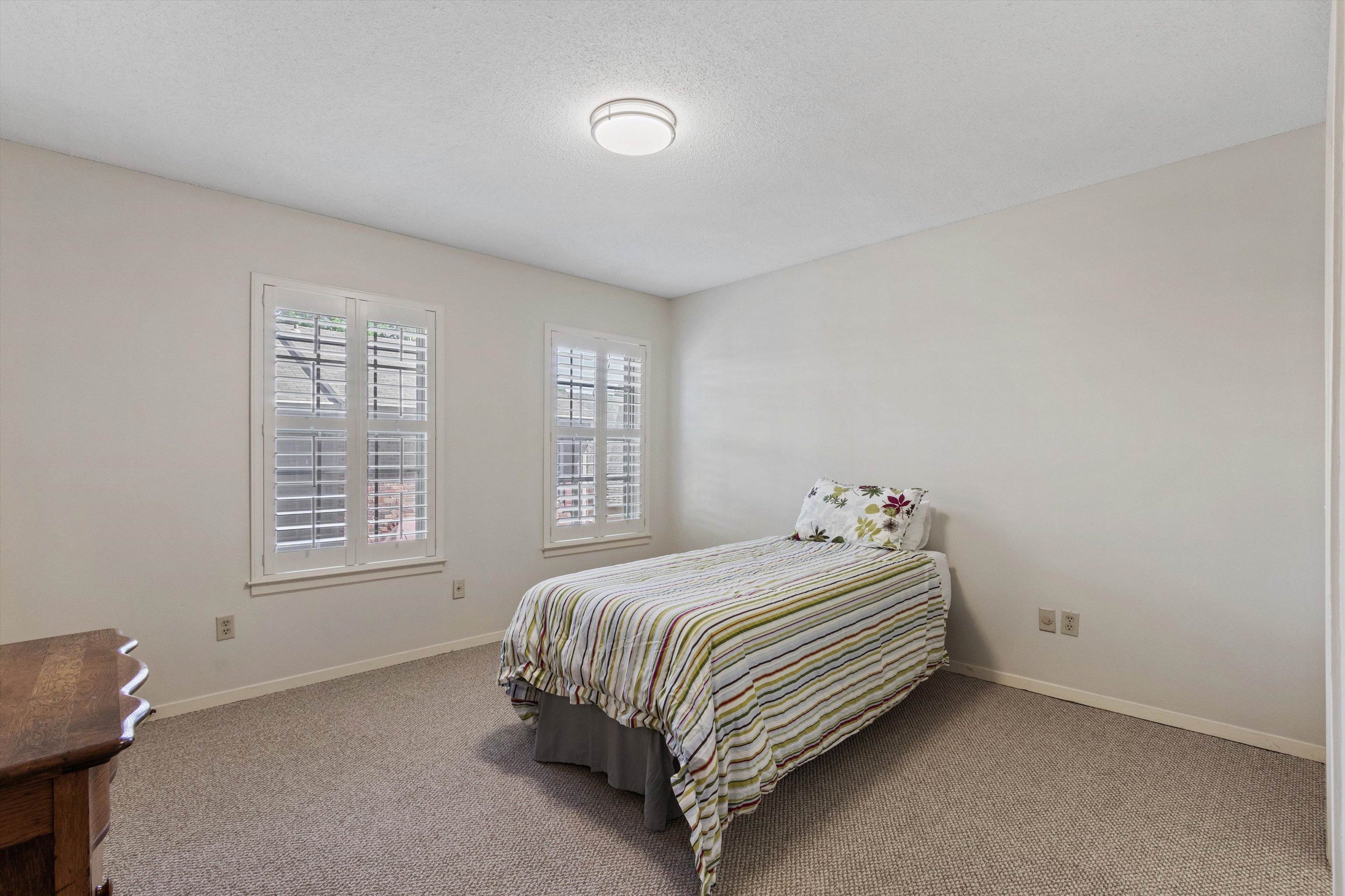 532 PEABODY AVE Unit: 532